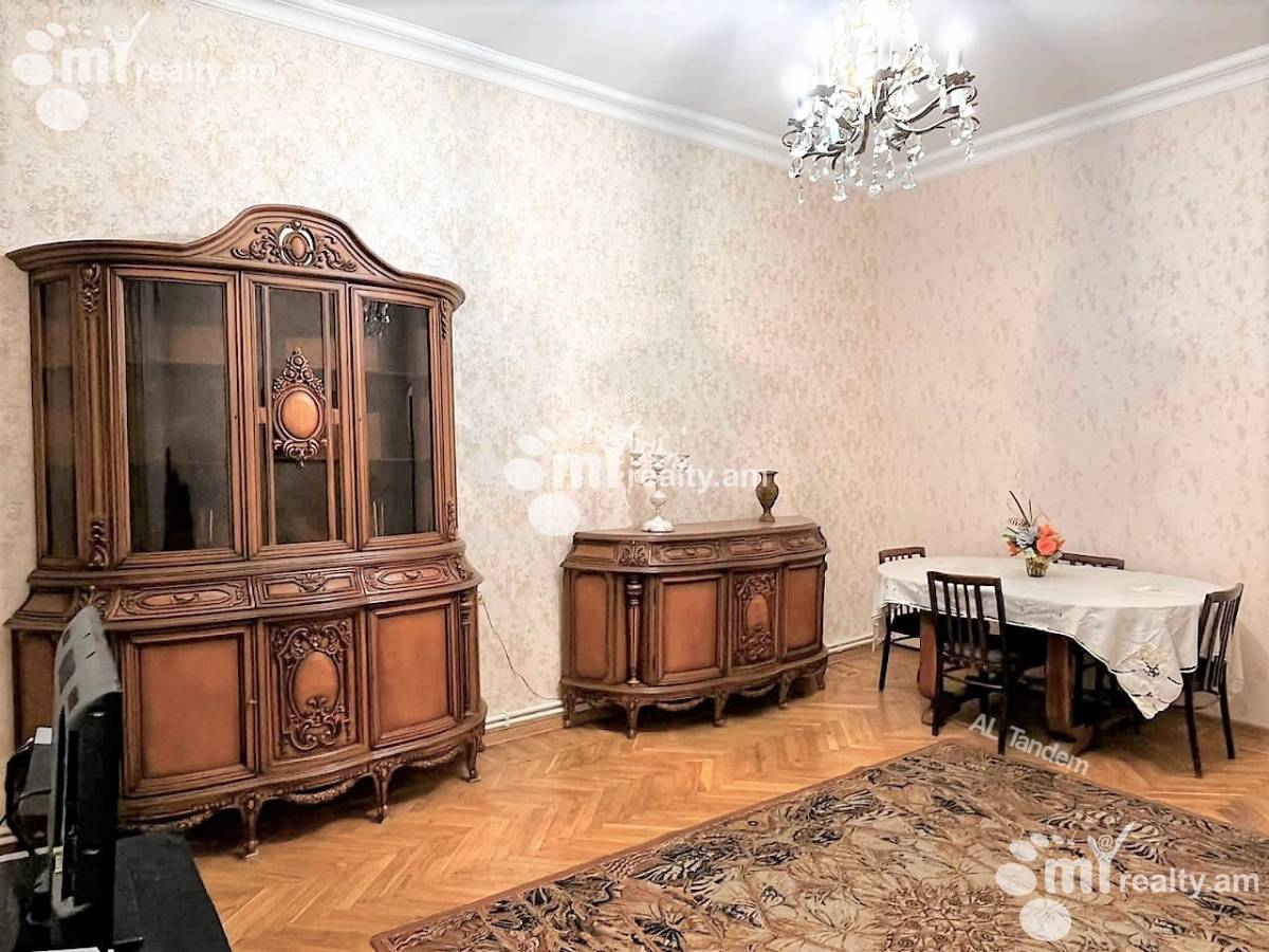 3 bedroom apartment for rent Tumanyan St, Center Yerevan, 133124