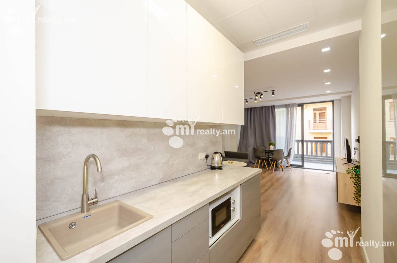 1 bedroom apartment for sale Buzand St, Center Yerevan, 143815