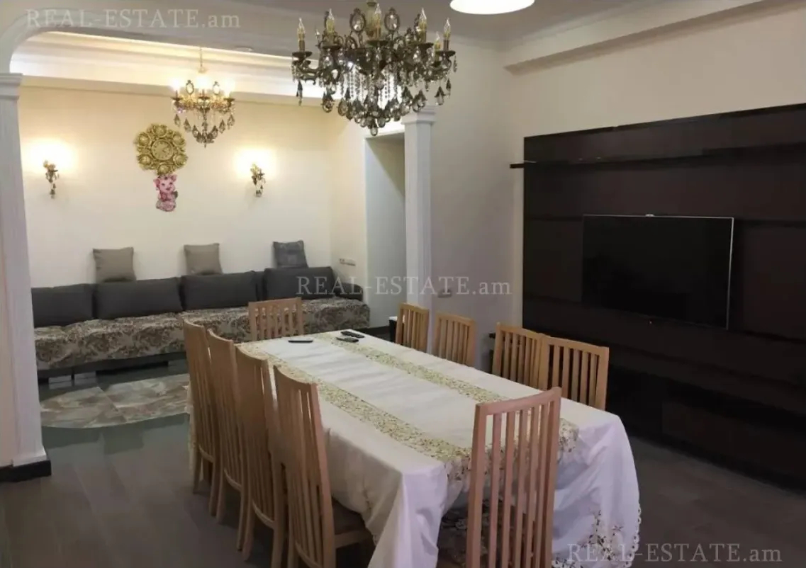 4 bedroom apartment for rent خیابان پوشکین, مرکز شهر ایروان, 160266