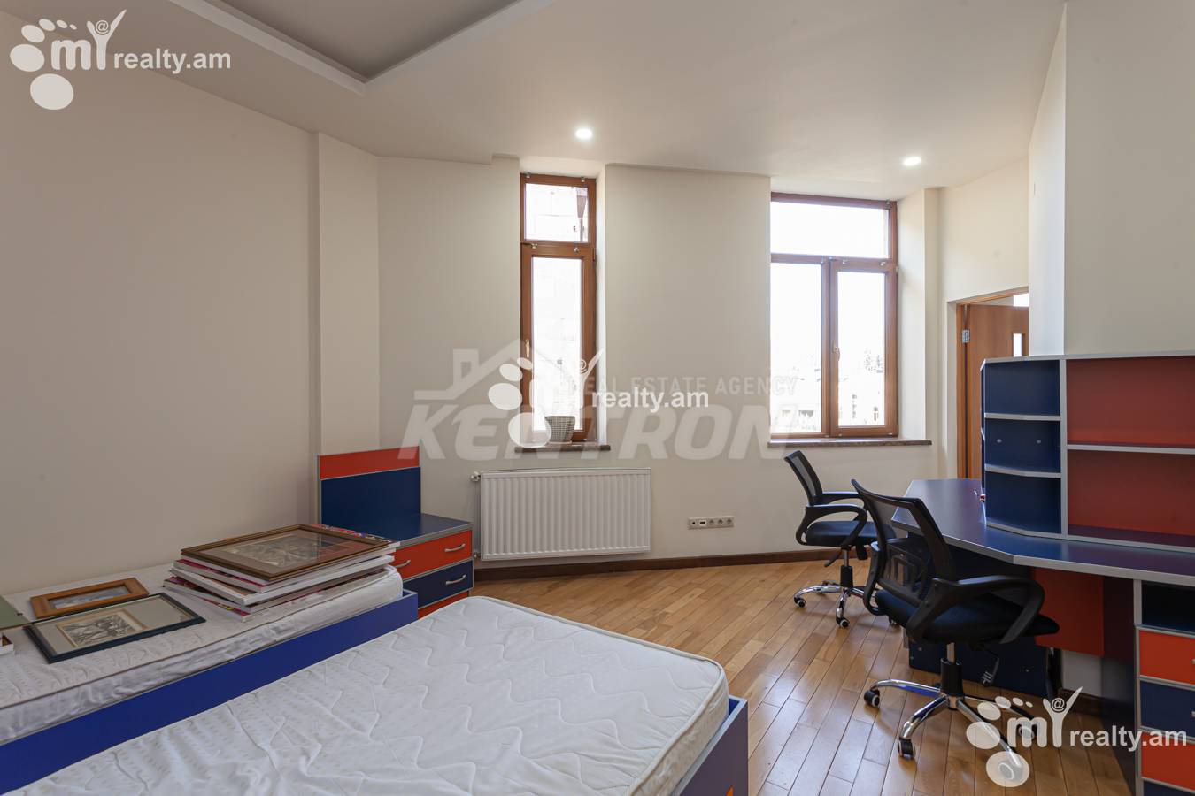 4 bedroom apartment for rent Azatutyan Ave, Arabkir Yerevan, 154363