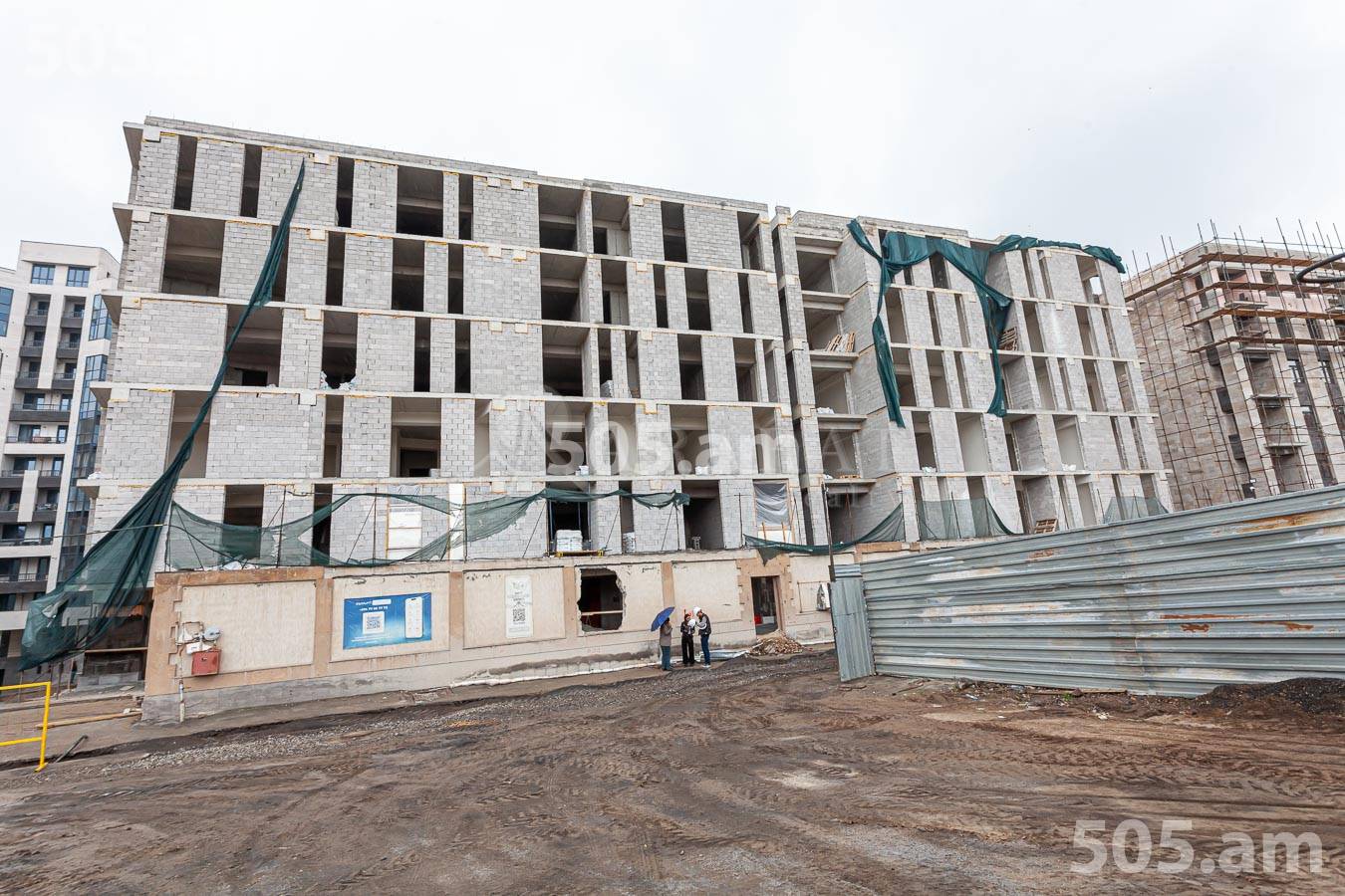 Купить 1 комнатную квартиру Антараин ул, Центр Ереван, 155275