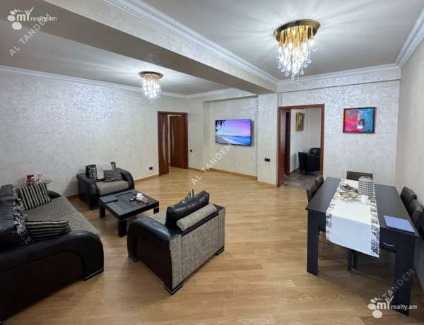 3-senyakanoc-bnakaran-vacharq-Yerevan-Center