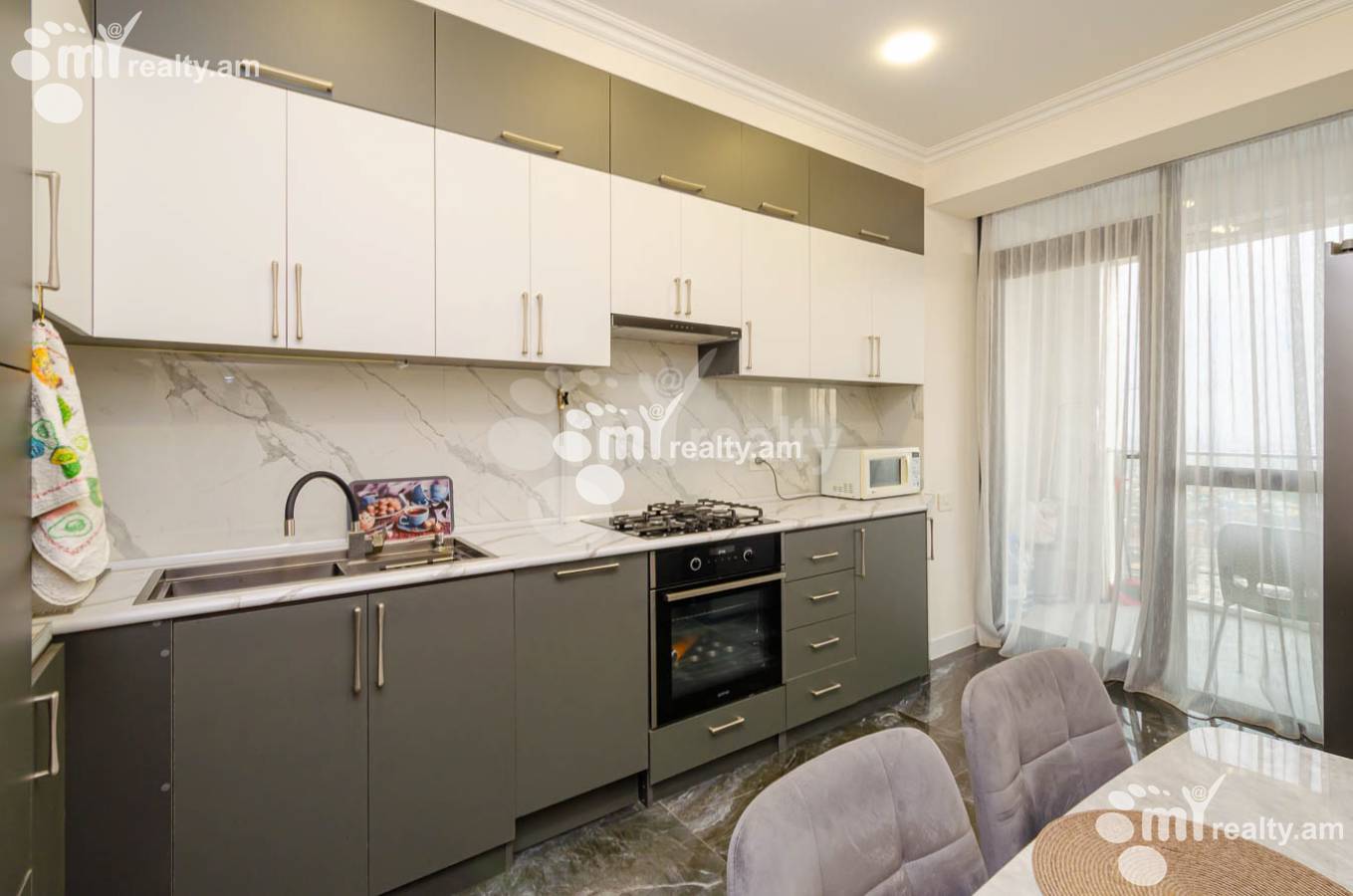 3 bedroom apartment for rent K. Ulnetsi St, Qanaqer- Sejtun Yerevan, 148627