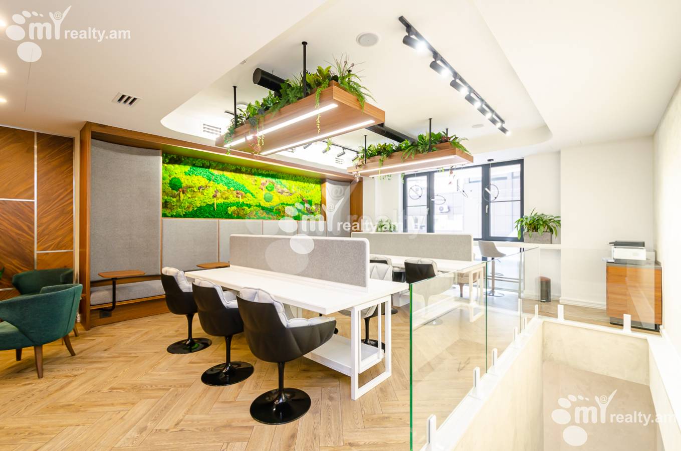 Commercial for rent خیابان امیریان, مرکز شهر ایروان, 148575