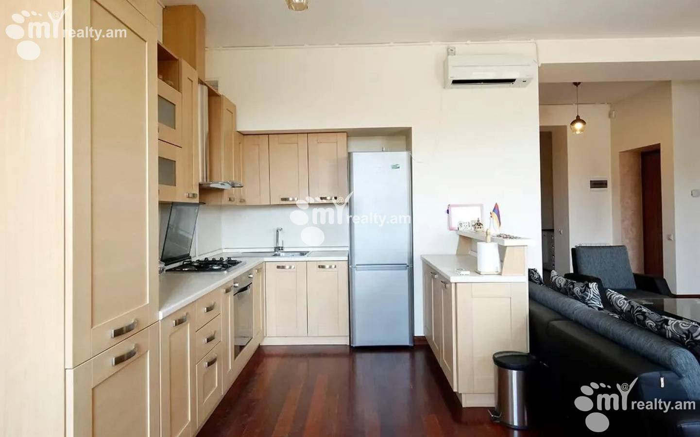 3 bedroom apartment for rent خیابان تامانیان, مرکز شهر ایروان, 158175