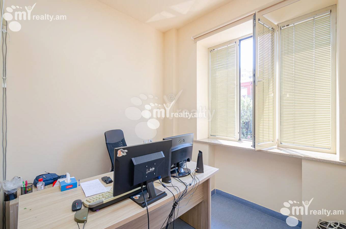 Commercial property for sale Paronyan St, Center Yerevan, 151454
