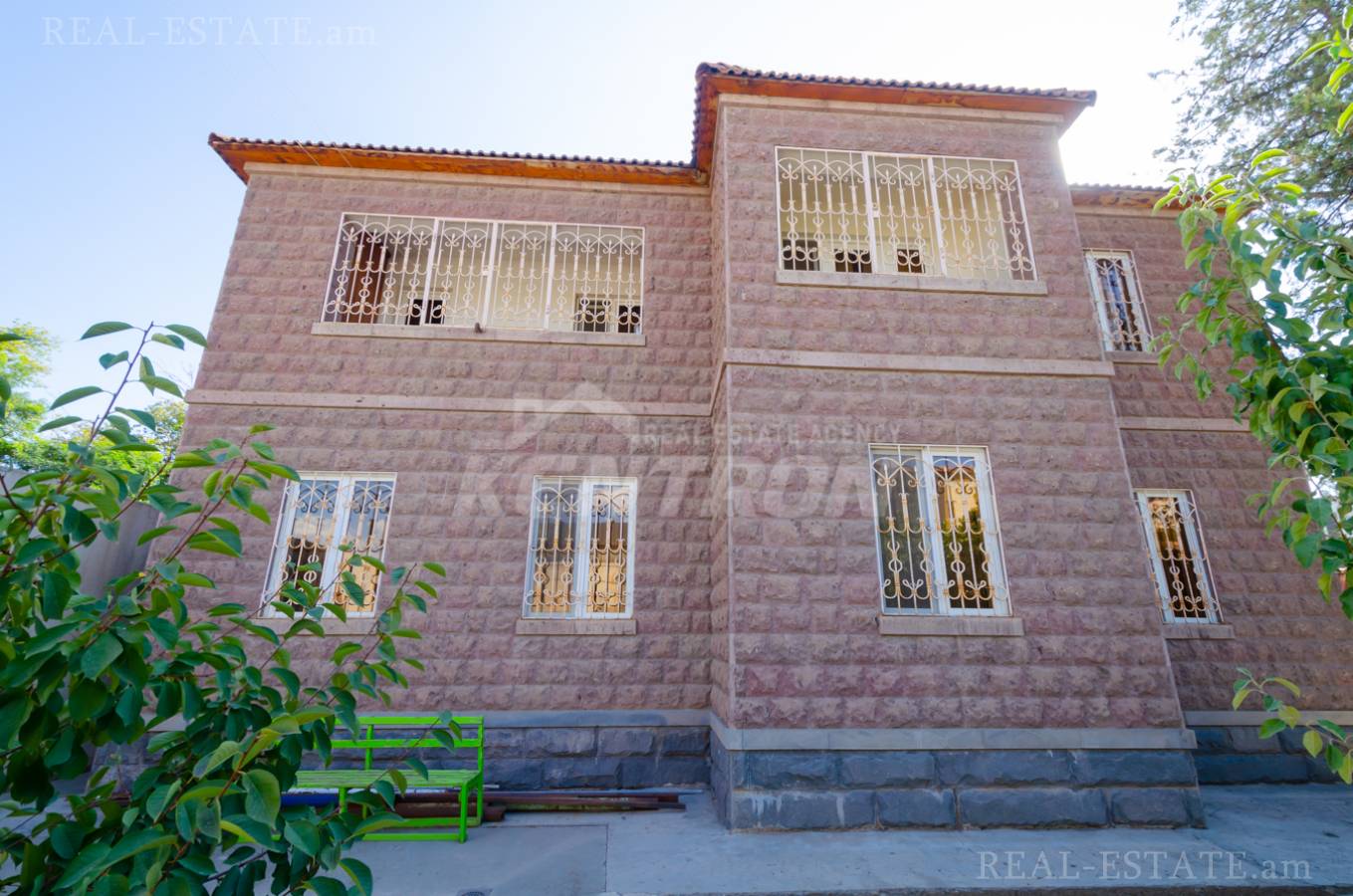 House for sale خیابان آرمِناک آرمِناکیان, نورک ماراش ایروان, 139544