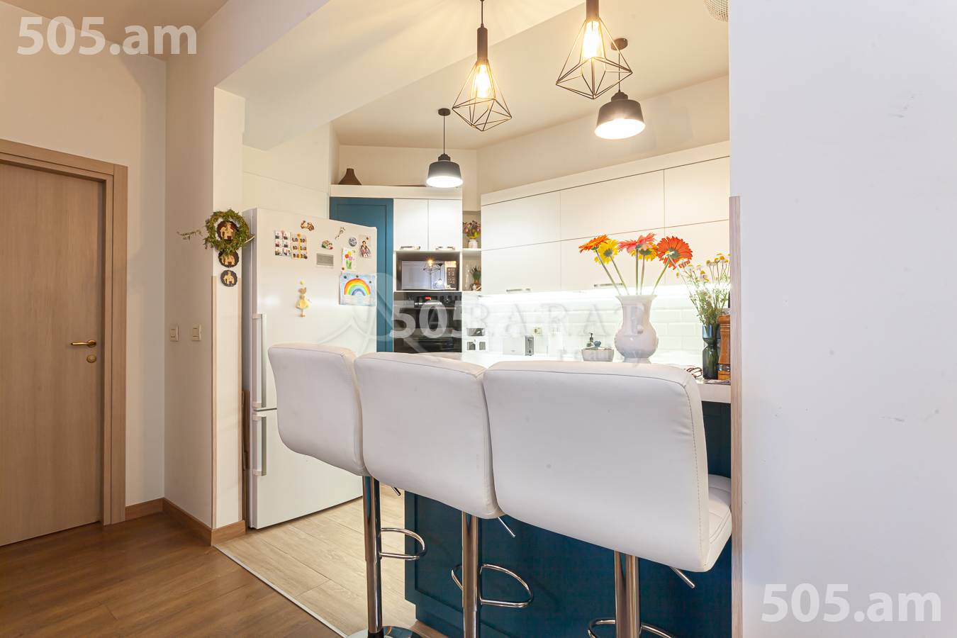 3 bedroom apartment for sale Leo St, Center Yerevan, 155911