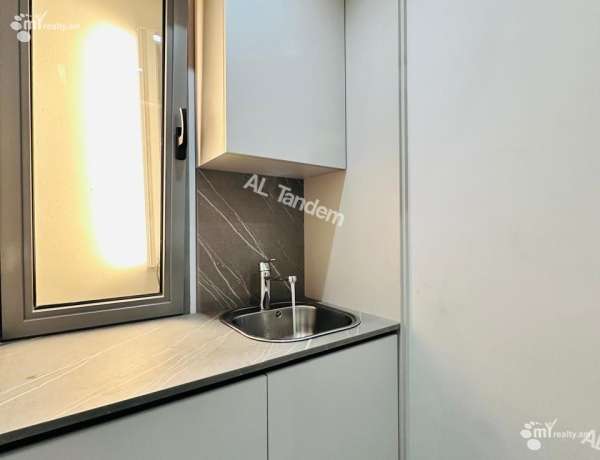 komercion-vardzakalutyun-Yerevan-Center