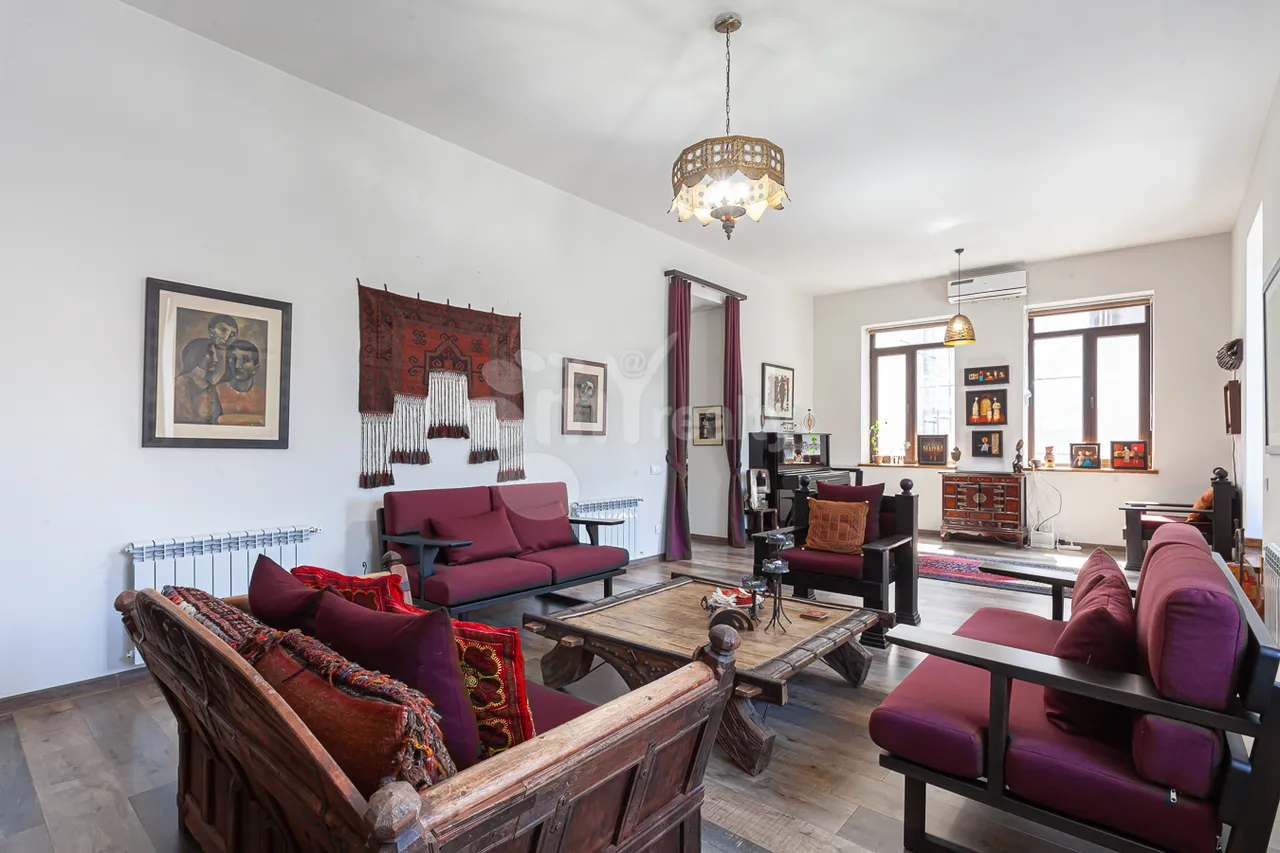 House for sale خیابان فیسکولتورنیکِر, مرکز شهر ایروان, 157326