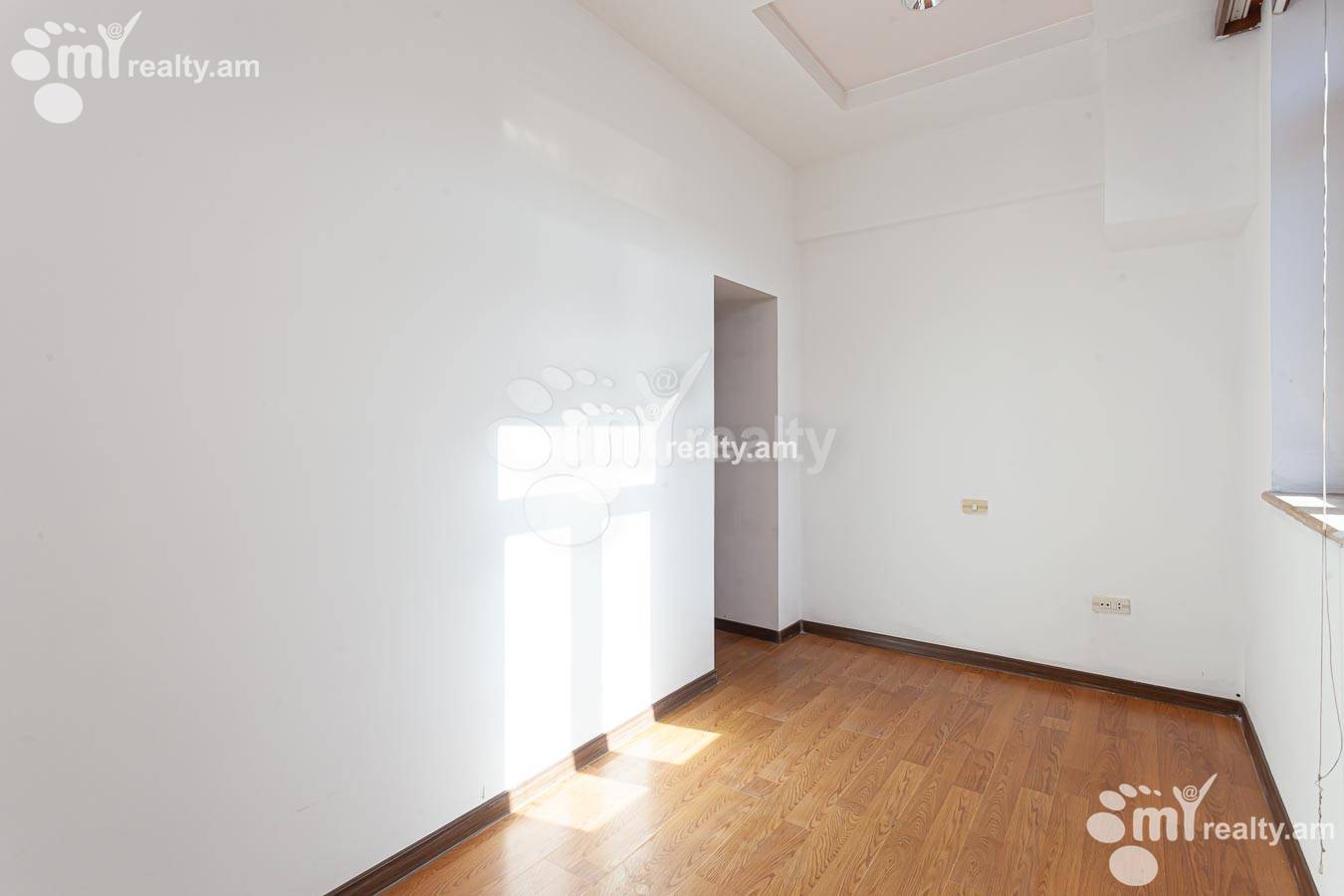 3 bedroom apartment for sale Abovyan St, Center Yerevan, 155180