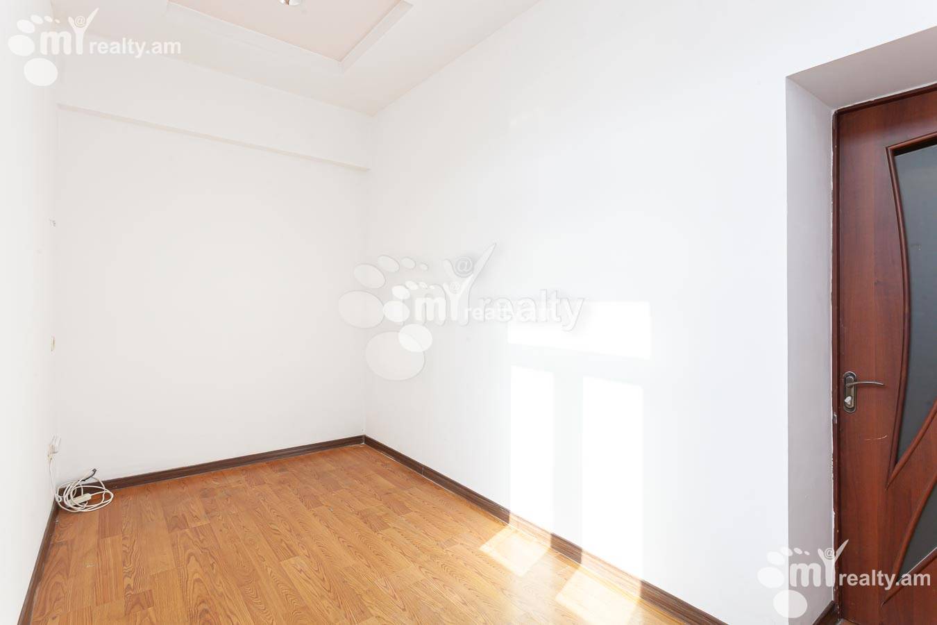3 bedroom apartment for sale Abovyan St, Center Yerevan, 155180
