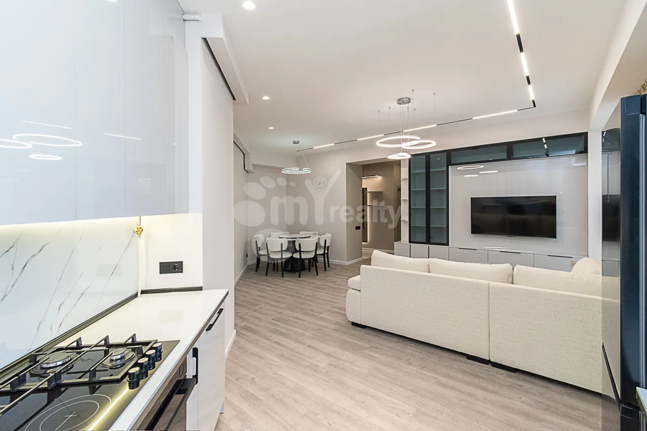 3 bedroom apartment for sale Alma-ata St, Awan Yerevan, 160987