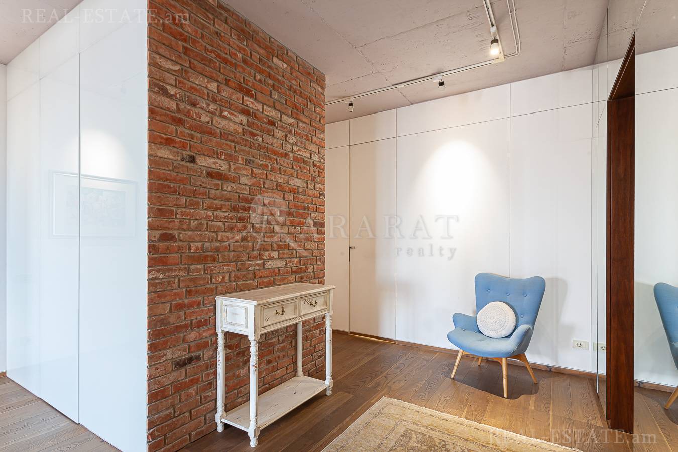 2 bedroom apartment for sale Antarayin St, Center Yerevan, 144593