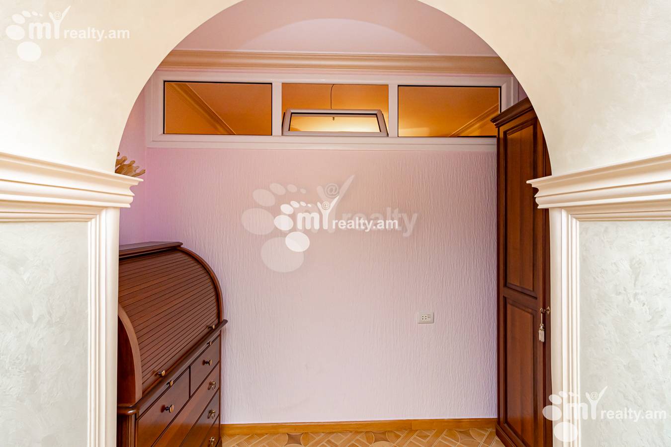 4 սենյականոց բնակարան  Ա. Ավետիսյան փող, Արաբկիր Երևան, 151478