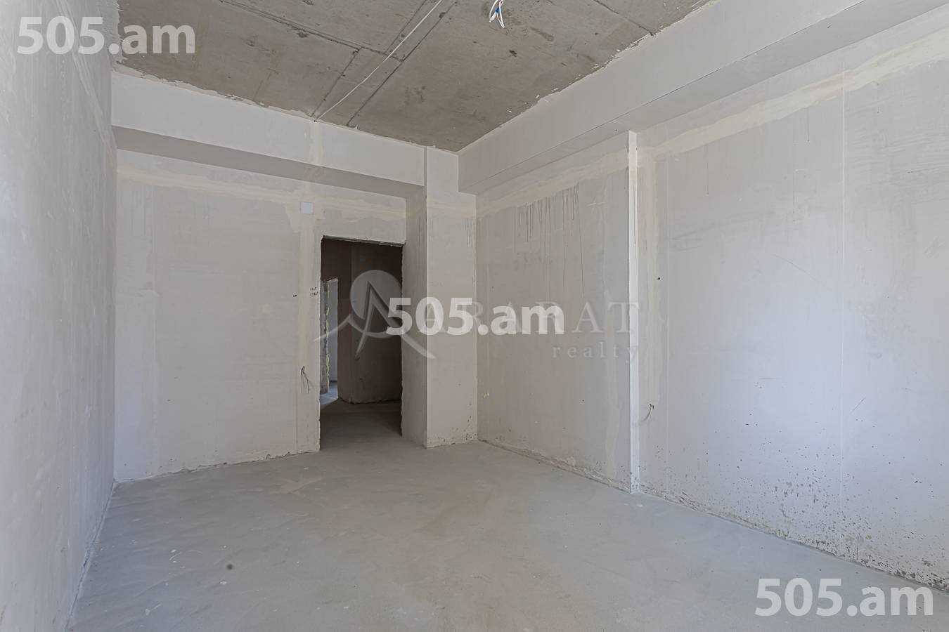 4 bedroom apartment for sale خیابان گِریبودوف, عربگیر ایروان, 156737