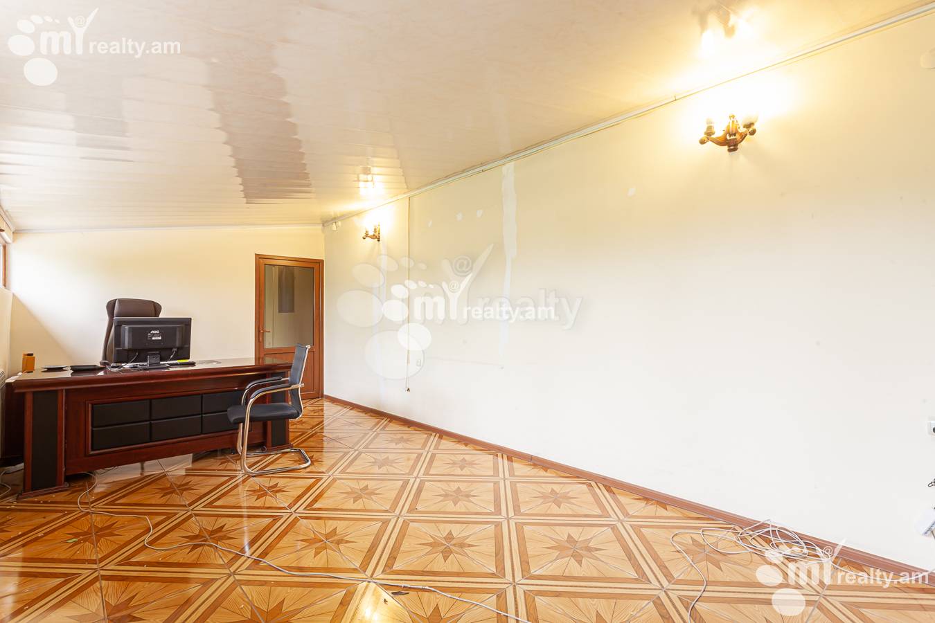 Commercial for sale خیابان Hasratian., آچاپنیاک ایروان, 155404