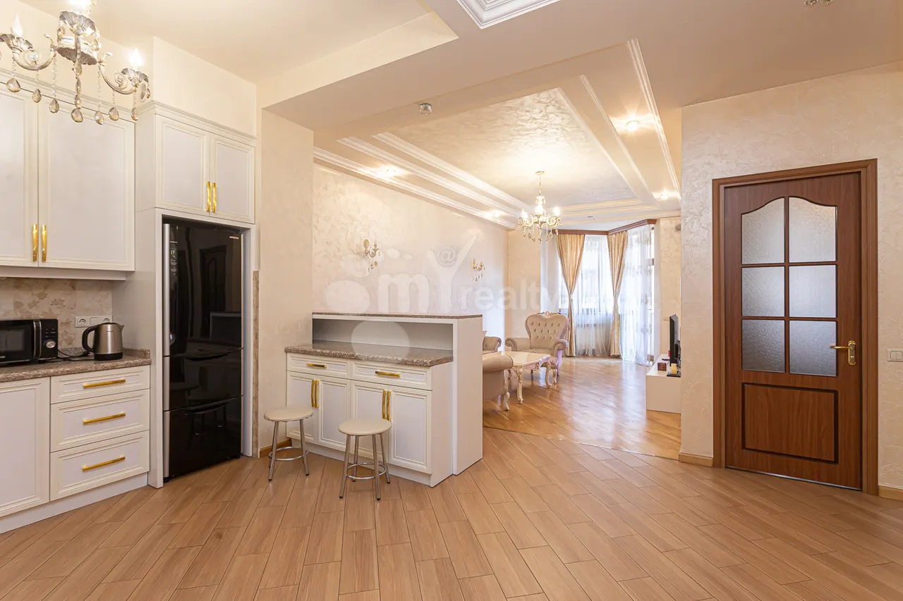 2 bedroom apartment for rent Aram St, Center Yerevan, 160110