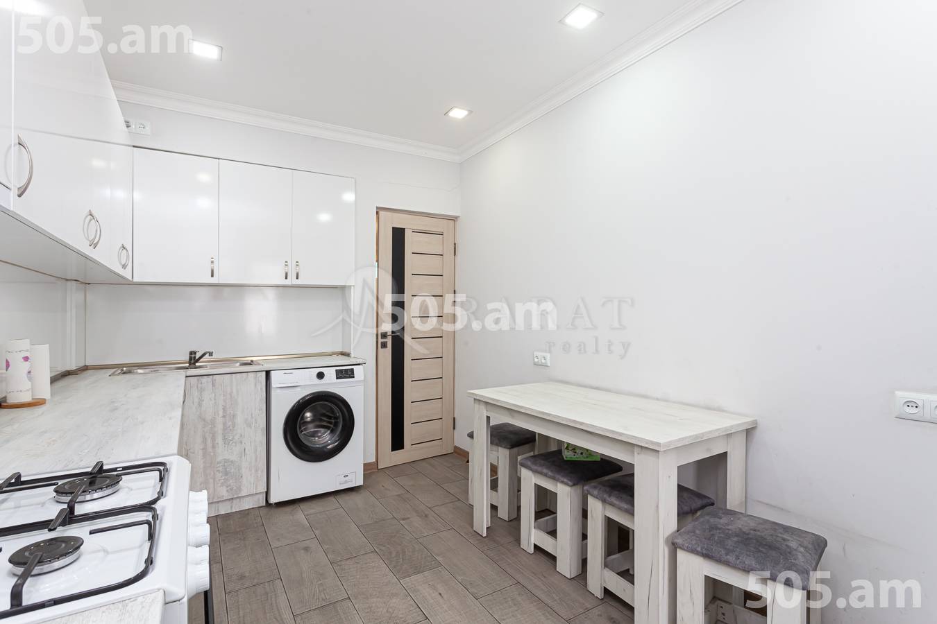 3 bedroom apartment for rent (خیابان باقرامیان (عربکیر, عربگیر ایروان, 155763