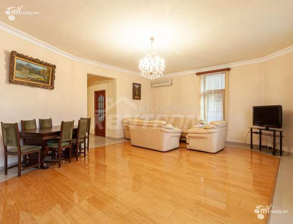 3-bedroom/apartment-for-rent-in-new-construction/Baghramyan+Ave+%28Kentron%29/Center/Yerevan