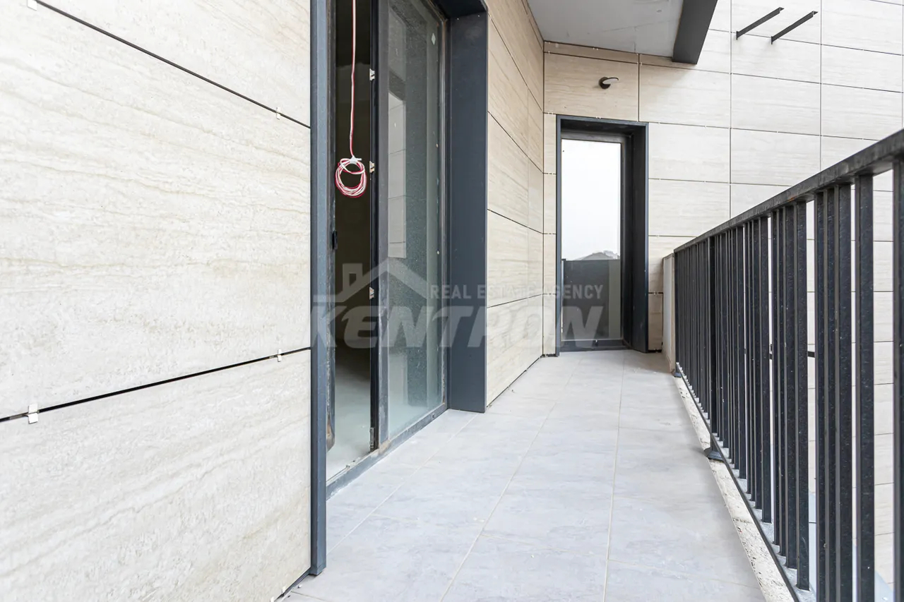 4 bedroom apartment for sale Baghramyan 3 alley, Arabkir Yerevan, 157689