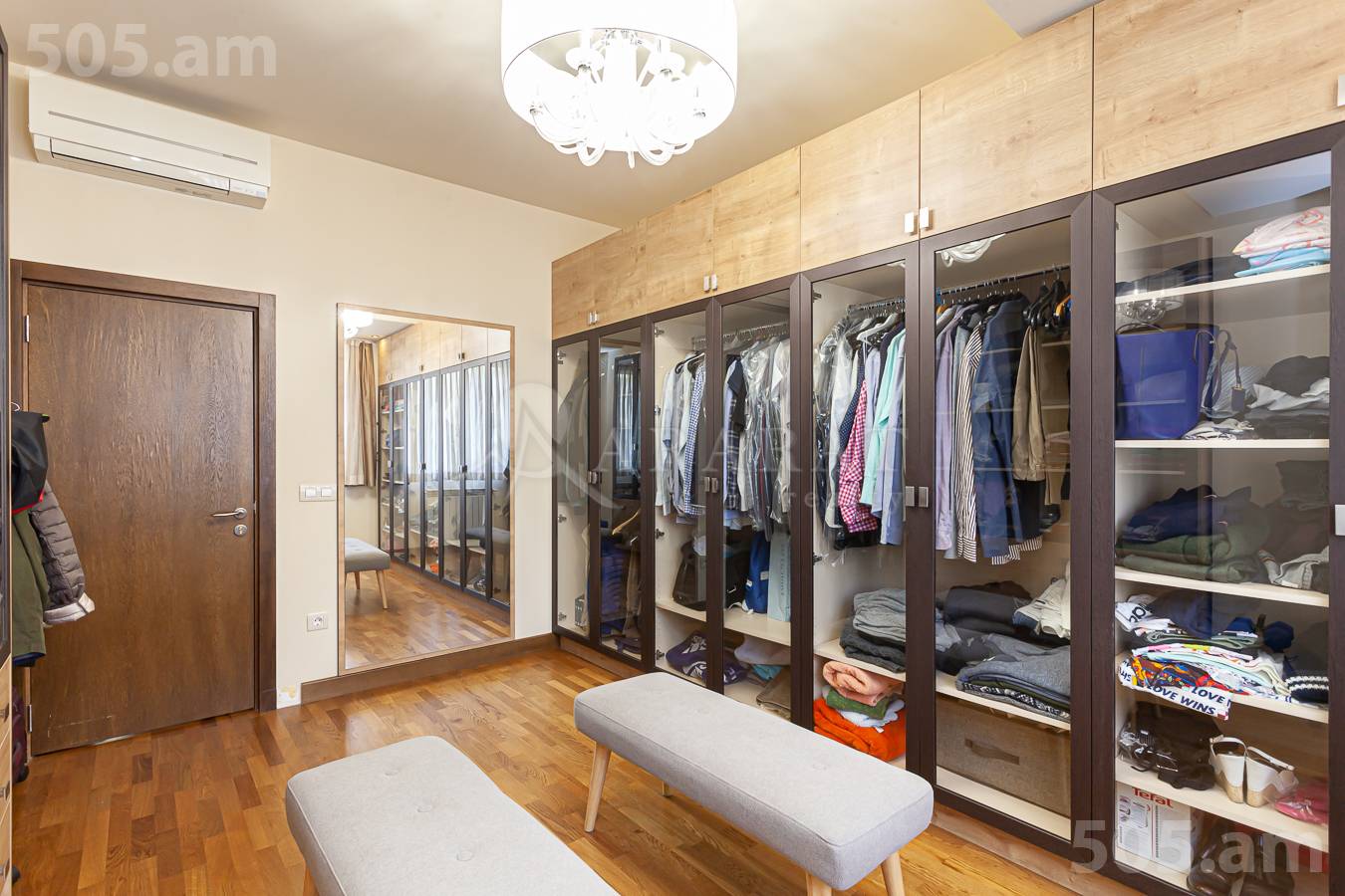 4 սենյականոց բնակարան  Անտառային փող, Կենտրոն Երևան, 154416