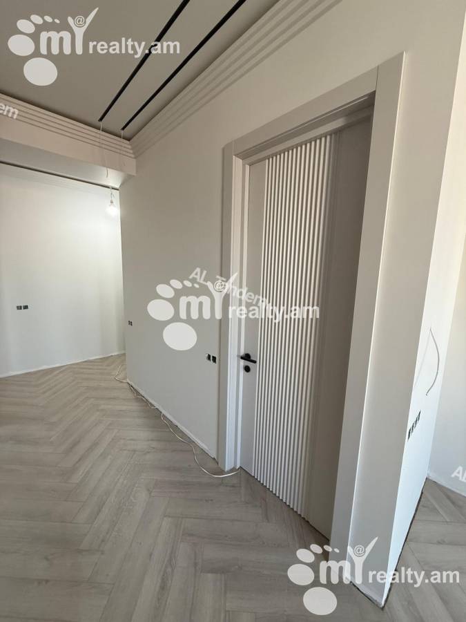 3 bedroom apartment for sale Arghutyan St, Arabkir Yerevan, 156981