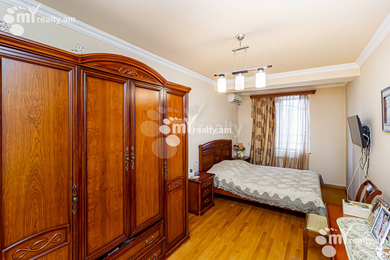 5 սենյականոց բնակարան  Պուշկինի փող, Կենտրոն Երևան, 152545