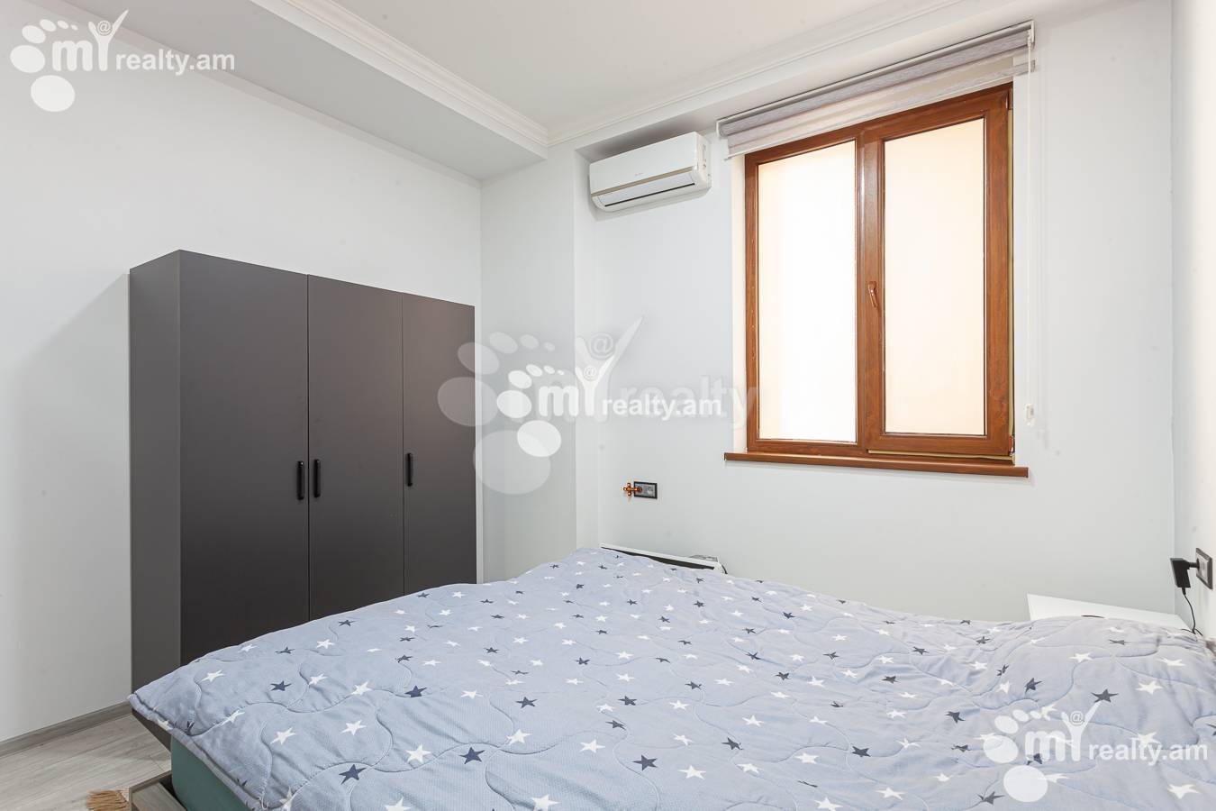 3 bedroom apartment for rent Amiryan St, Center Yerevan, 155460
