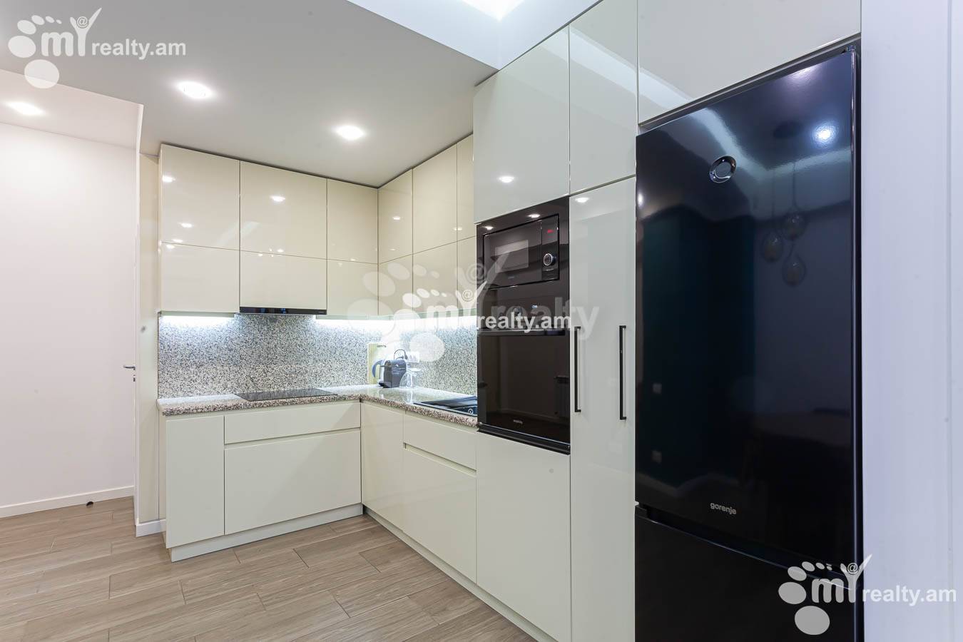 2 bedroom apartment for rent خیابان کومیتاس, عربگیر ایروان, 153406