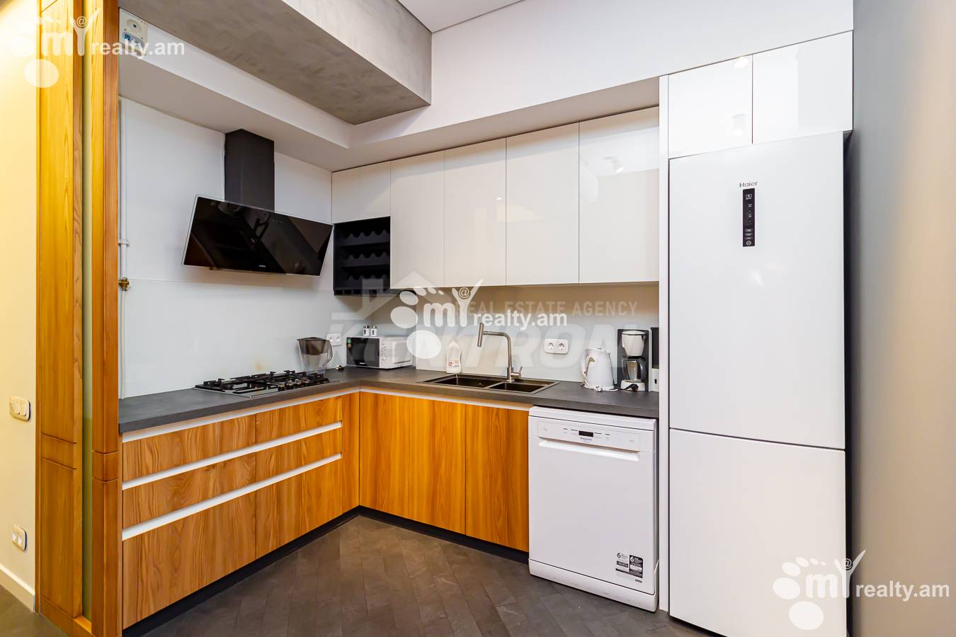 3 bedroom apartment for sale Nalbandyan St, Center Yerevan, 151864