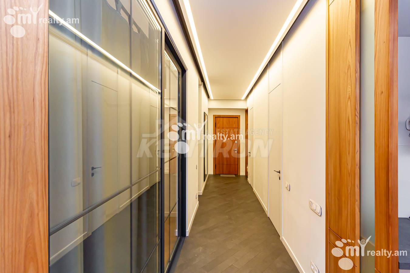 3 bedroom apartment for sale Nalbandyan St, Center Yerevan, 151864