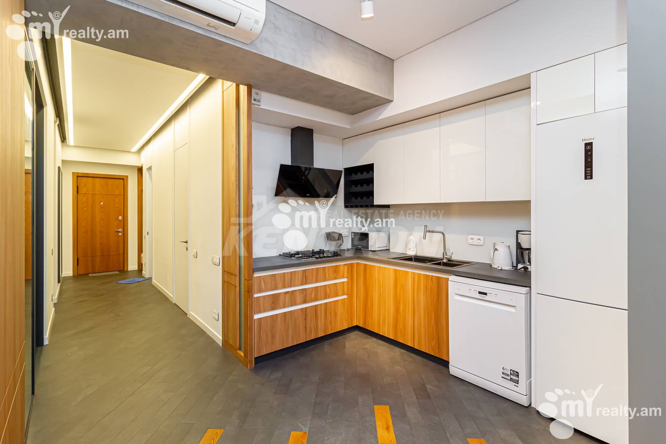 3 bedroom apartment for sale Nalbandyan St, Center Yerevan, 151864