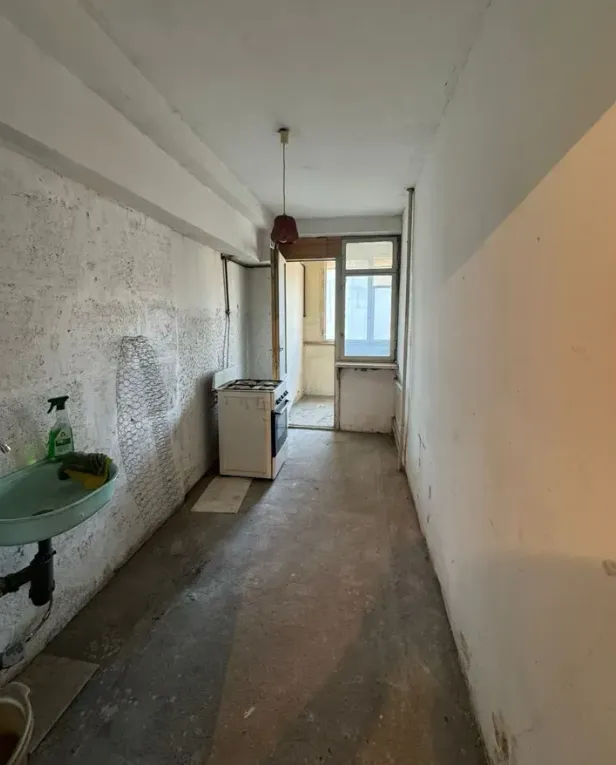 3 bedroom apartment for sale خیابان سایات نووآ, مرکز شهر ایروان, 160195