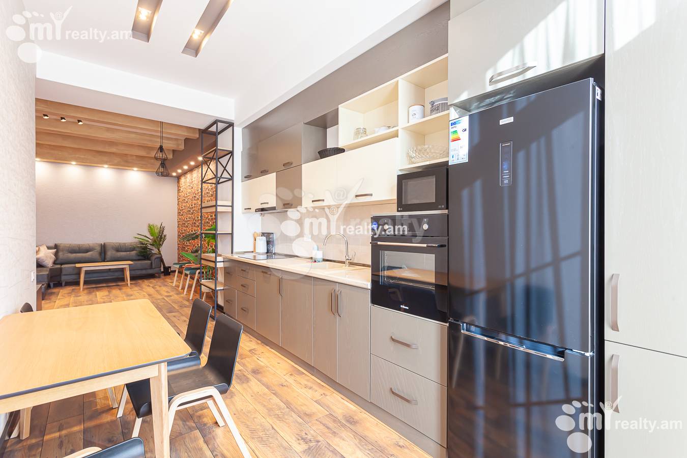 3 bedroom apartment for rent خیابان سایات نووآ, مرکز شهر ایروان, 148259