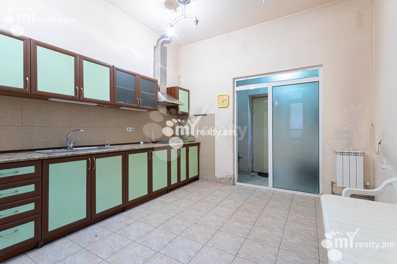 Commercial for rent خیابان اِ. کوچار, مرکز شهر ایروان, 156377