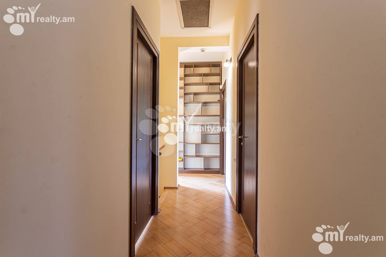 House for sale Vahakni District, Wahagni Yerevan, 156222