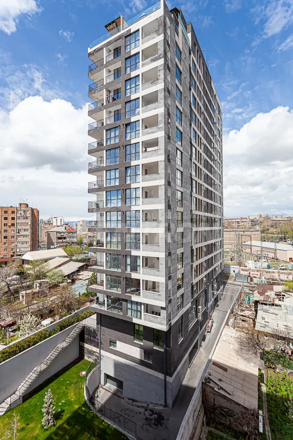3 bedroom apartment for sale Gogol St, Kanaqer-Zeytun Yerevan, 160412