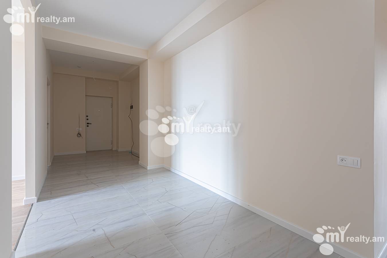 4 bedroom apartment for sale خیابان وراساکان, عربگیر ایروان, 156804