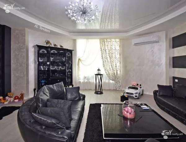 norakaruyc-bnakaran/3-senyakanoc/Antarayin+St/Center/Yerevan