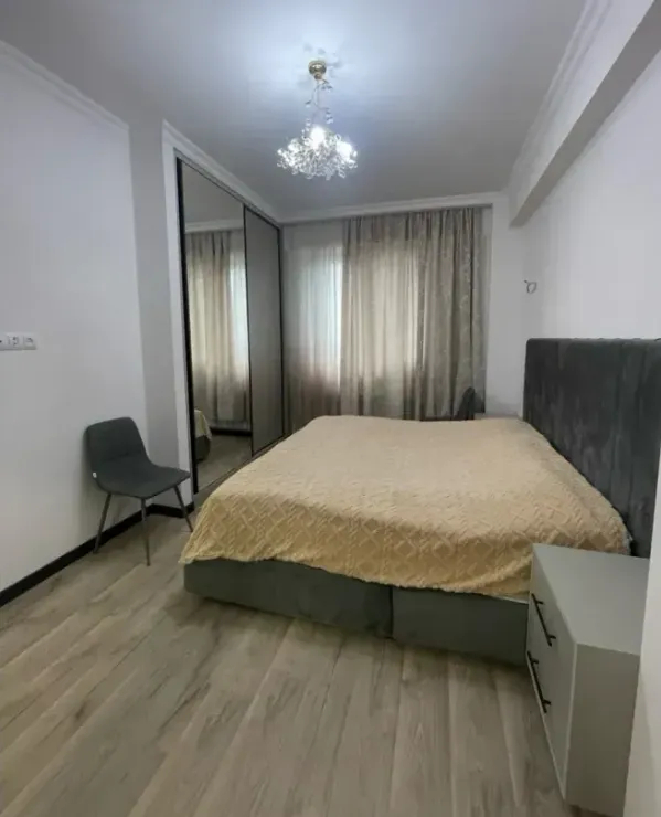 3 սենյականոց բնակարան  Մ․ Մելքոնյան փող, Կենտրոն Երևան, 159964