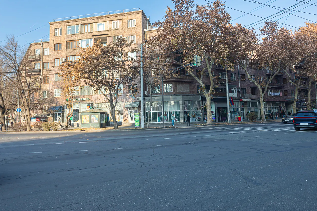 2 bedroom apartment for sale Tigran Mets Ave, Center Yerevan, 157566