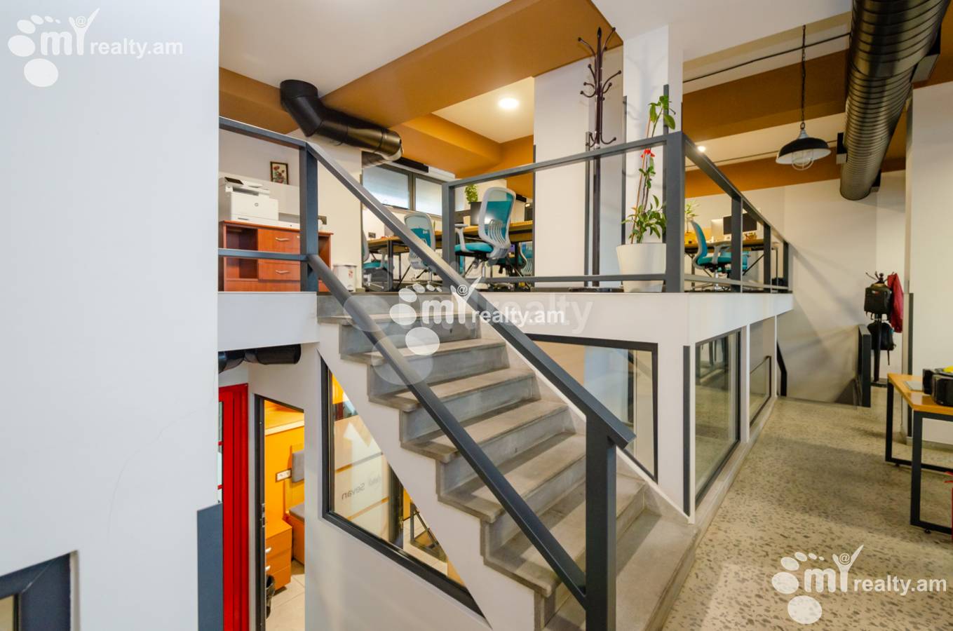 Снять коммерческoе помещение Орбели Ехбайрнери ул, Арабкир Ереван, 137098