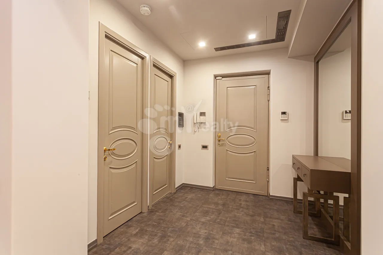 4 bedroom apartment for sale A.Manukyan St, Center Yerevan, 161690