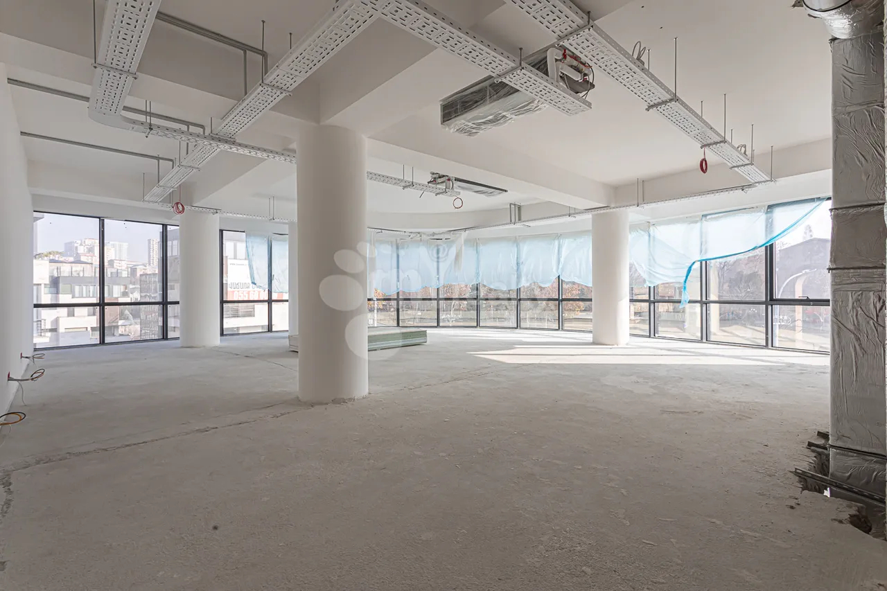Commercial property for rent Azatutyan Ave, Arabkir Yerevan, 158322