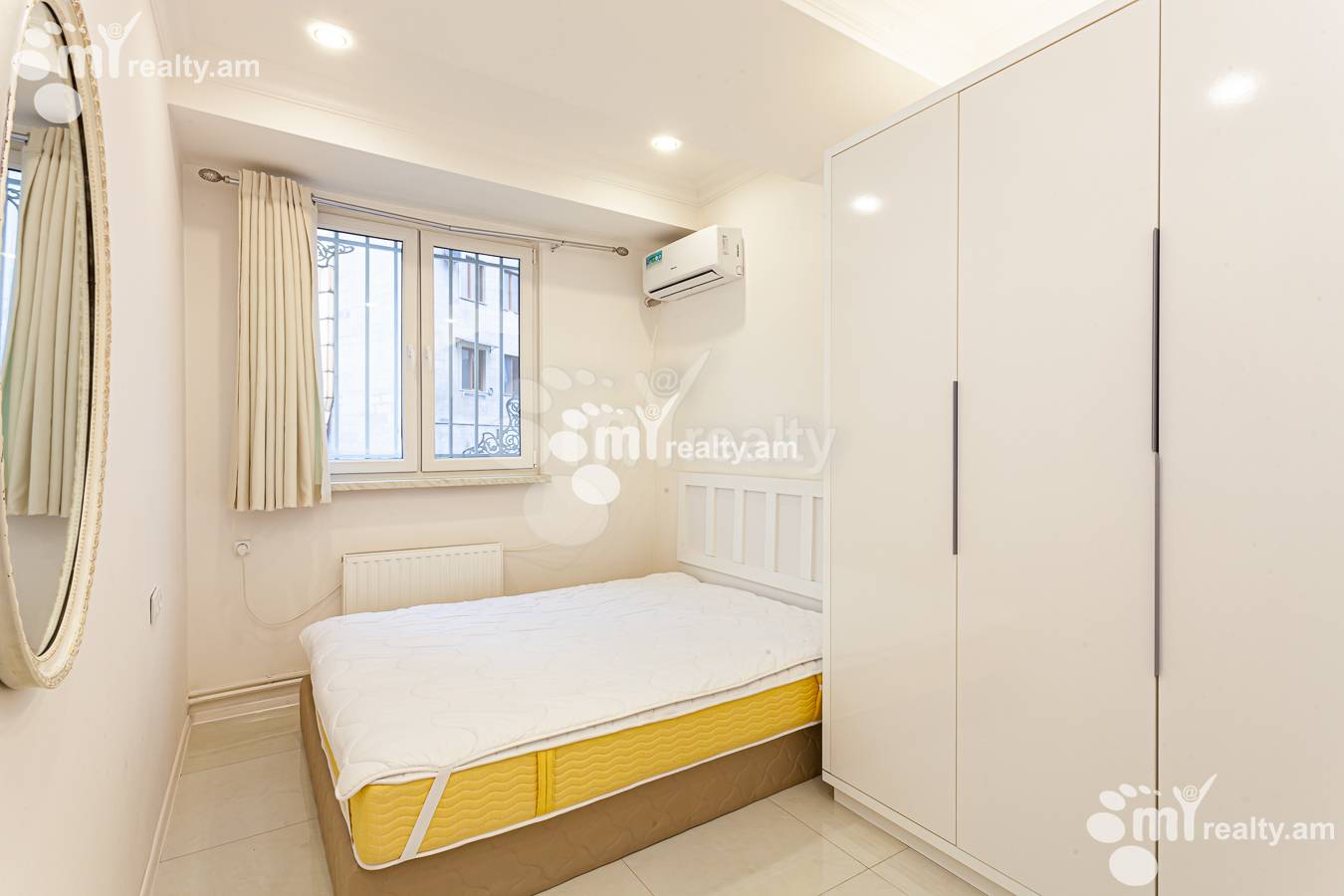 2 սենյականոց բնակարան  Ե. Քոչար փող, Կենտրոն Երևան, 137922