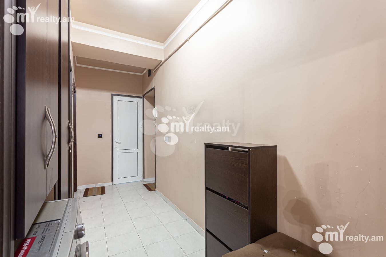 3 սենյականոց բնակարան  Սունդուկյան փող, Արաբկիր Երևան, 155431