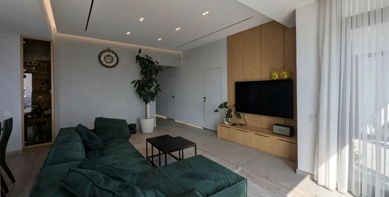 3 սենյականոց բնակարան  Կ. Ուլնեցու փող., Քանաքեռ-Զեյթուն Երևան, 158887