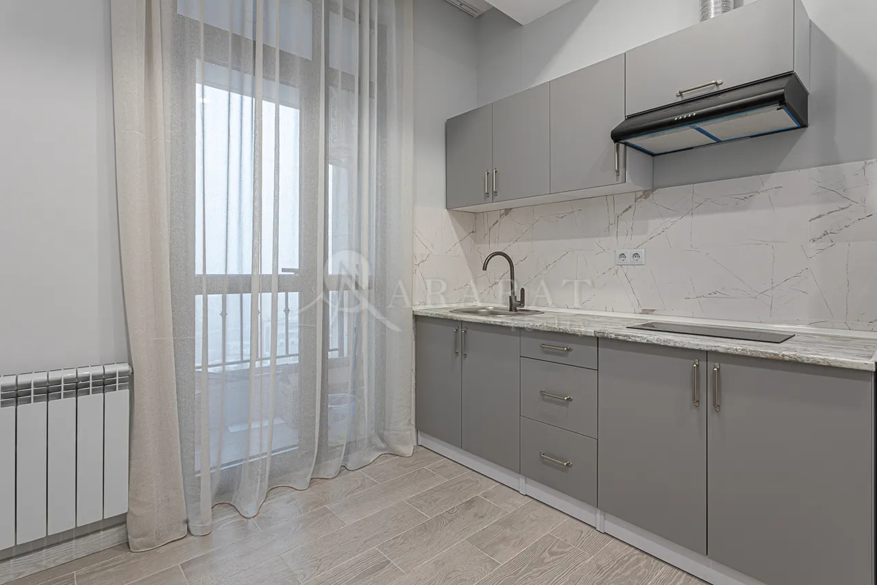 2 սենյականոց բնակարան վարձով Արշակունյաց պող, Կենտրոն Երևան, 158974