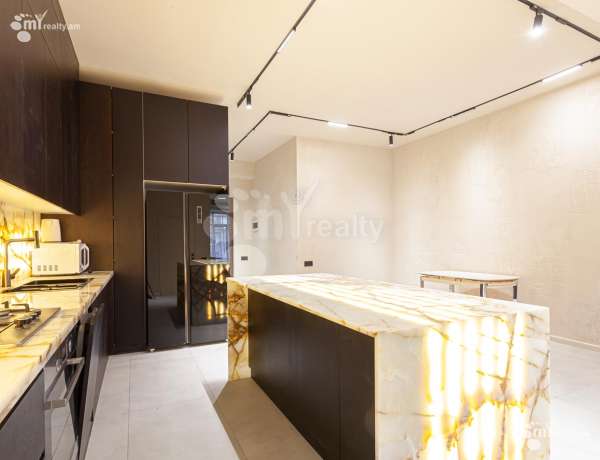 4-bedroom/apartment-for-sale/Nalbandyan+St/Center/Yerevan